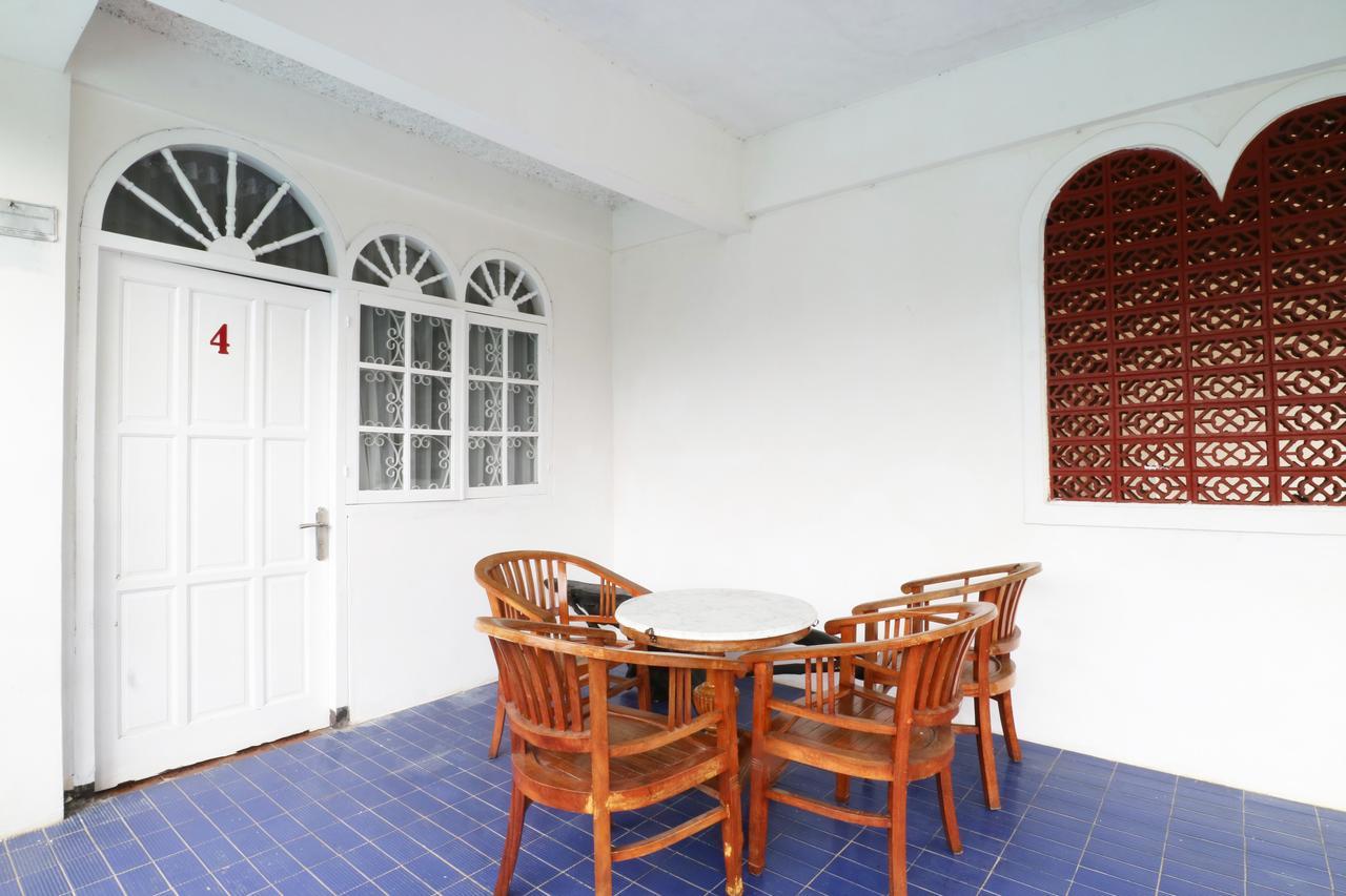 Villa Madani Paragajen Exterior photo
